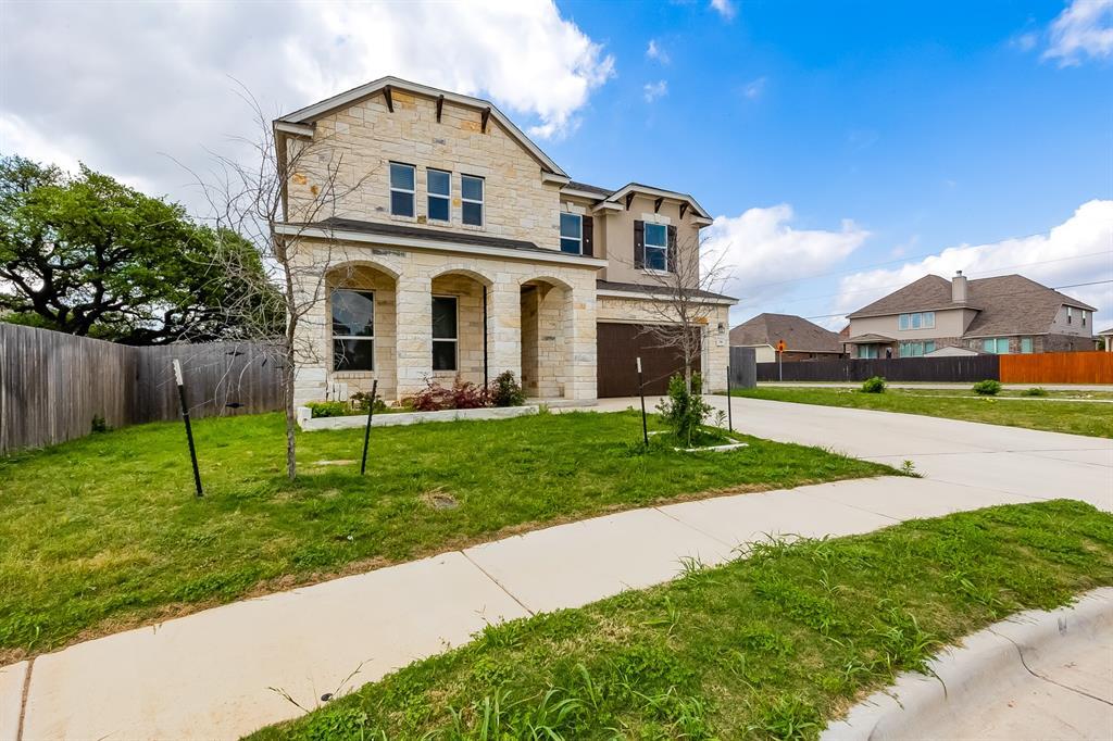 Foto principal - 716 Priscilla Ct