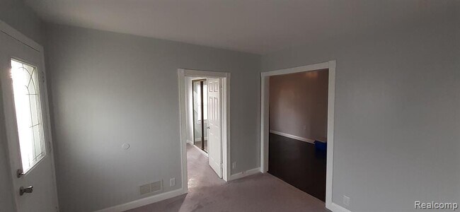 Building Photo - 30791 Alger St