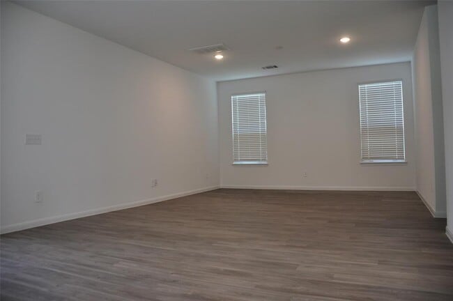 Building Photo - 10614 Cashew Run Ln