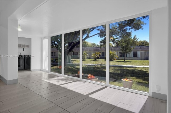 Foto del edificio - 17144 SW 112th Ct