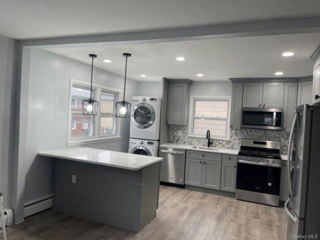 Foto del edificio - 3 bedroom in Yonkers NY 10701