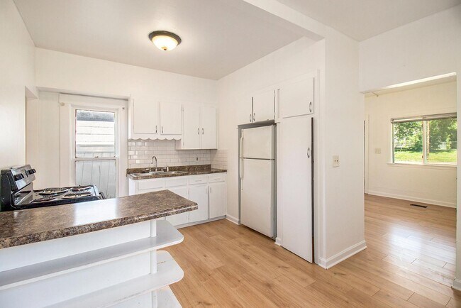 Foto del edificio - 1017 N Martin Luther King Jr Blvd