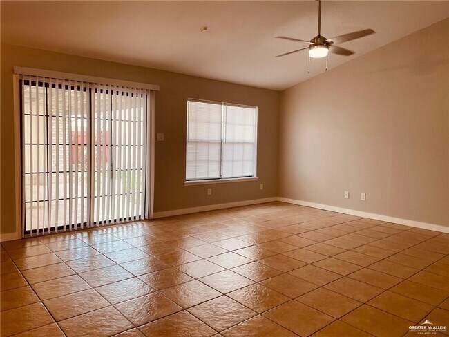 Building Photo - 1206 Bluebird Ave