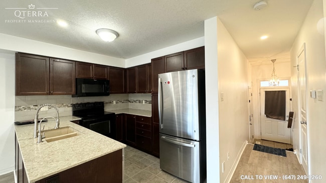 Building Photo - 97-105 Pinnacle Dr
