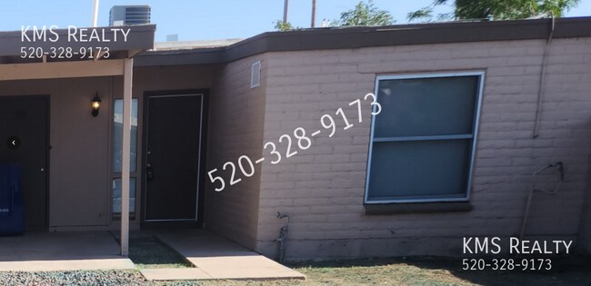 Building Photo - 860 W Wedwick St