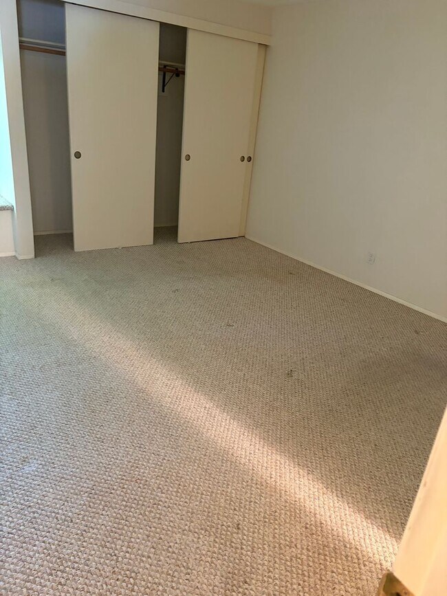 Foto del edificio - 2 Bedroom Duplex in Newberg