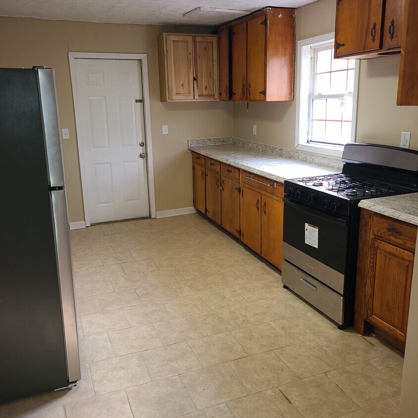 Foto principal - 2300 W Jefferson St