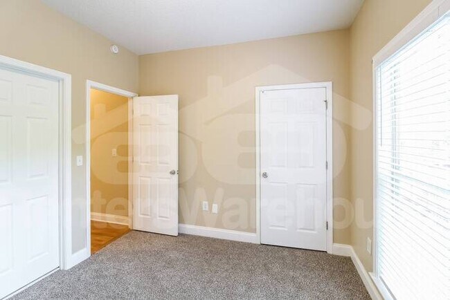 Building Photo - Spectacular Traditional in McDonough