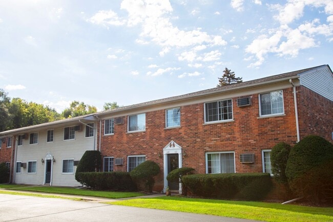 Interior Photo - Heritage Park East