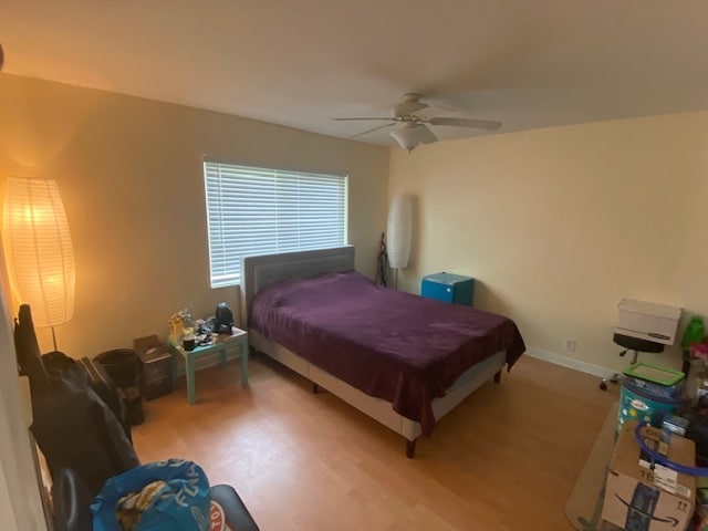 Bedroom - 1950 N Andrews Ave
