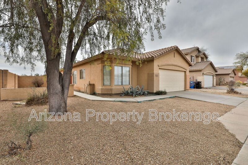 Photo - 6351 W. Hilton Ave.