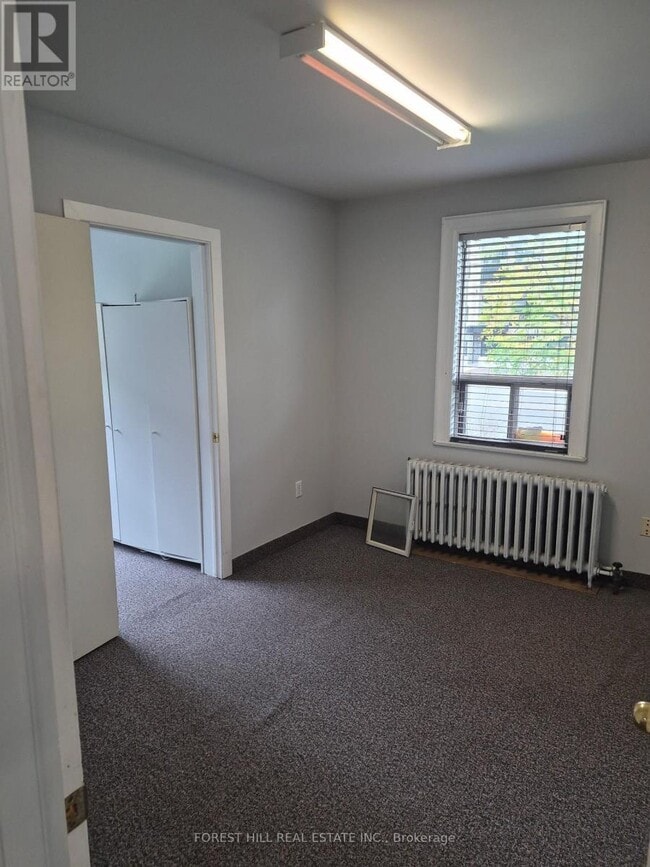 Building Photo - 1641 Victoria Park Ave