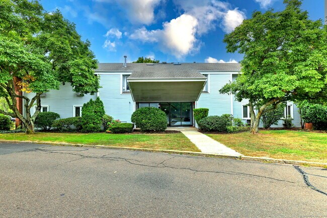 Foto del edificio - 123 Florence Rd