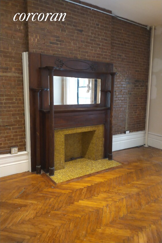 Primary Photo - 224 W 79th St