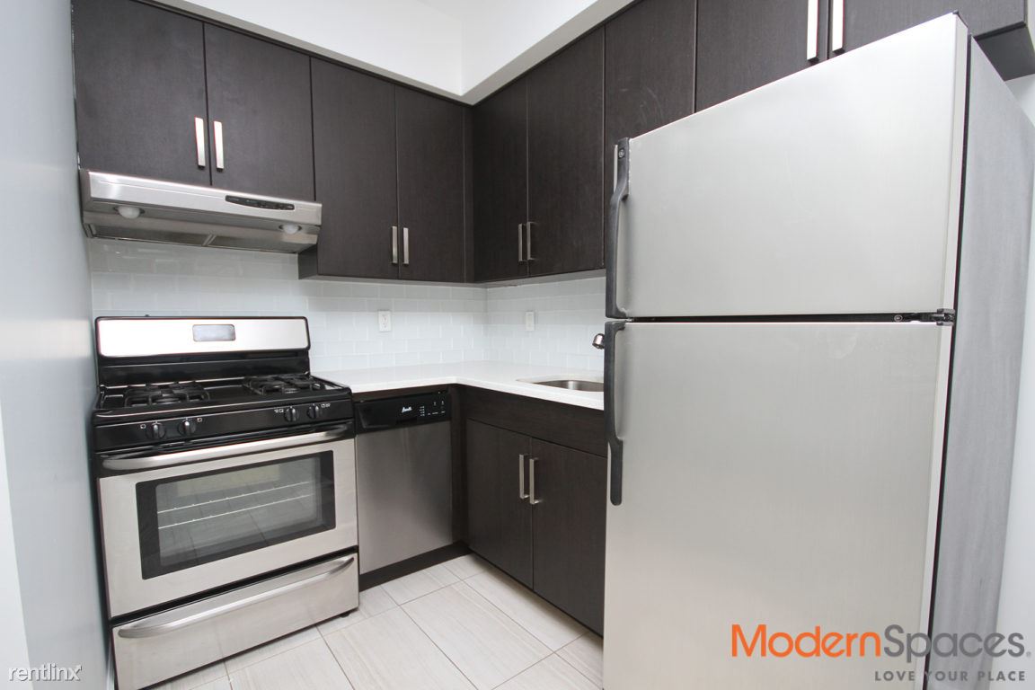Foto principal - 2757 Crescent St