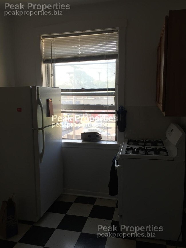 Foto del edificio - 2 Bedroom at Sherman And Noyes in Evanston