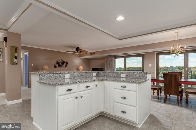 Foto del edificio - 2 br, 2 bath Condo - 527 N Boardwalk Unit 616