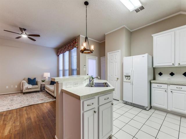 Building Photo - 8308 Spring Ridge Dr