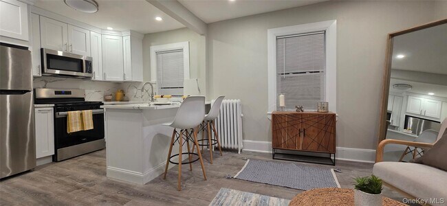 Foto del edificio - 248-11 89th Ave