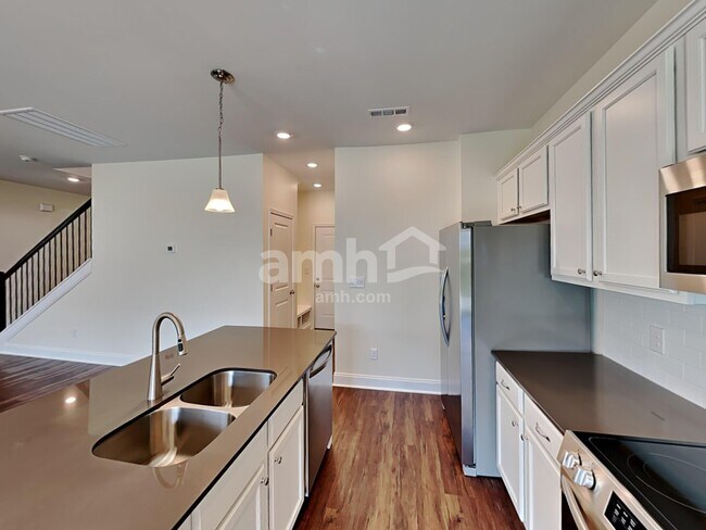 Foto del edificio - 5317 Virtue Ave