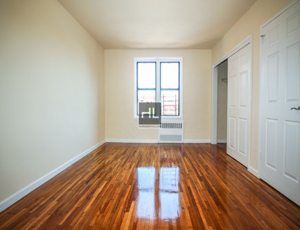Building Photo - 8611 Whitney Ave