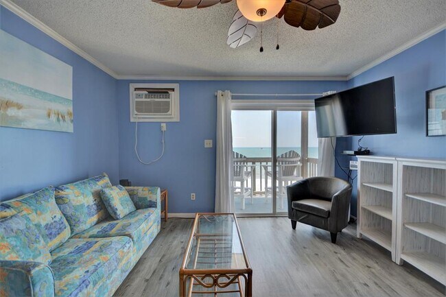 Foto del edificio - Ocean Front 1 Bedroom Condo