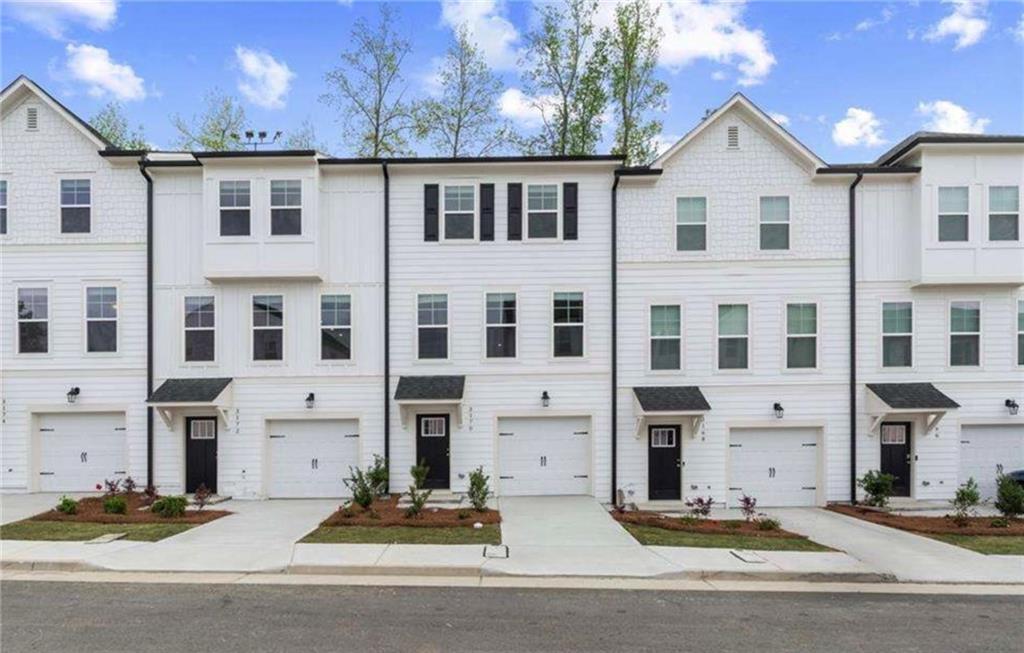 Foto principal - 3170 Washburn St SE