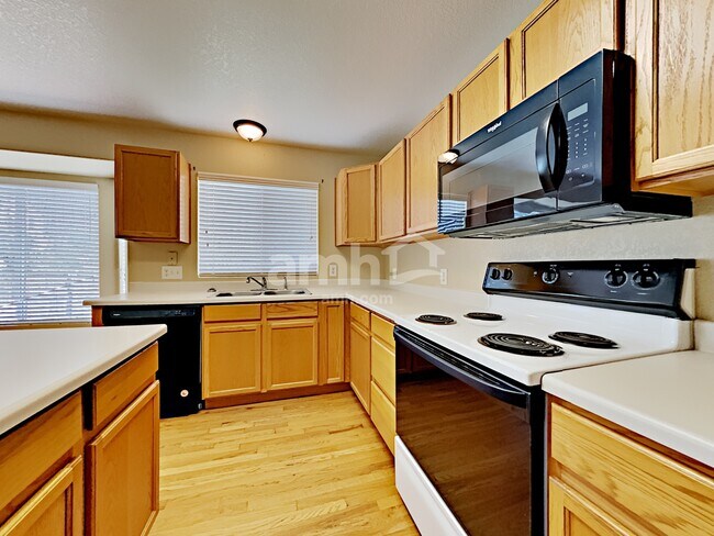 Foto del edificio - 15625 E 99th Ave