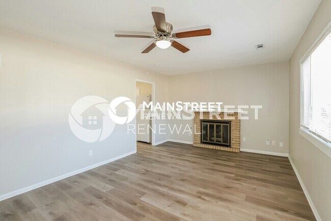 Building Photo - 3 Bedroom Pet-Friendly Home in Kansas City...