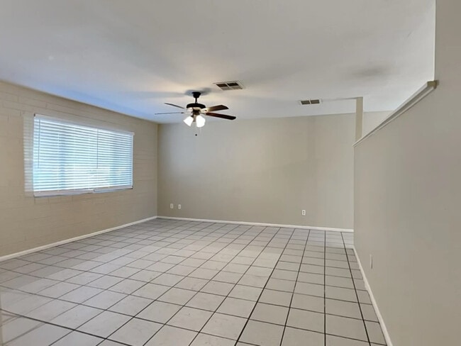 Building Photo - 3011 N 51st Ave