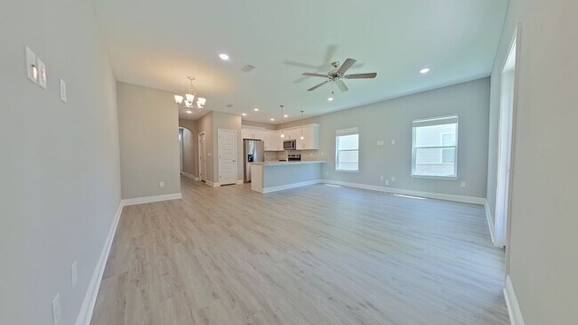 Foto del edificio - 840 Fairview Dr