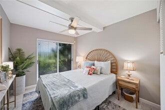 Building Photo - 330 Kon Tiki Dr