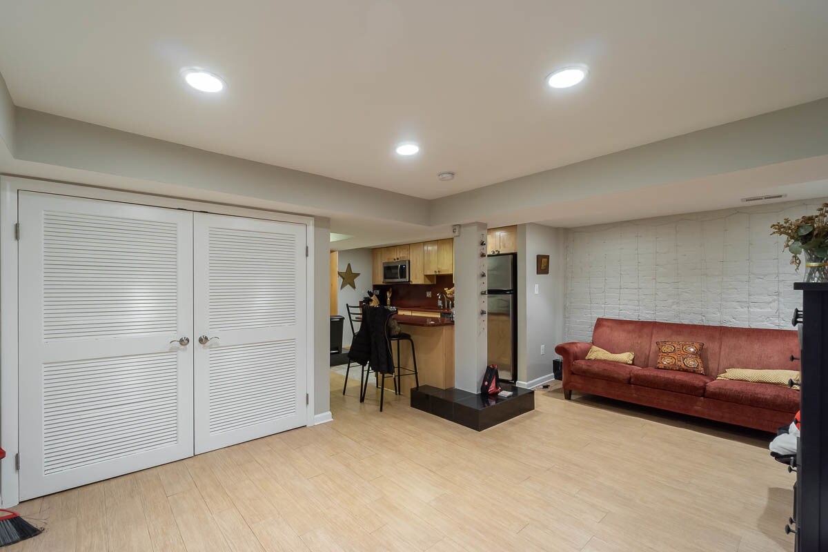Foto principal - 4208 New Hampshire Ave NW