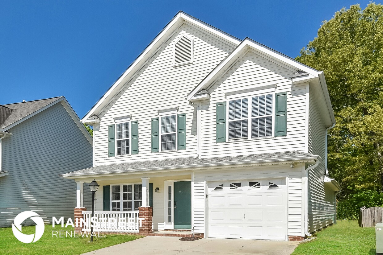 Foto principal - 6073 Birkdale Dr