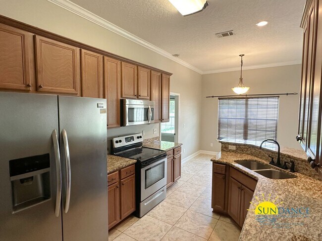 Foto del edificio - Beautiful Custom Built Home in Navarre!