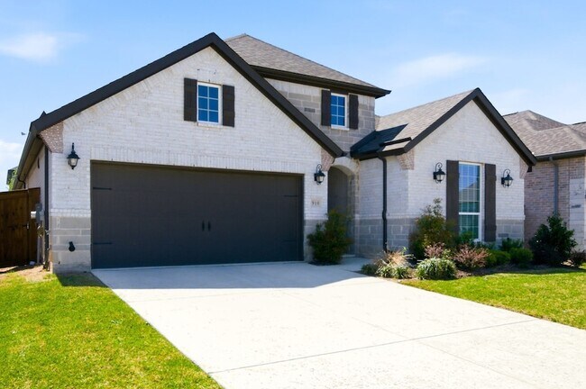 Foto del edificio - 910 Winter Cherry Ln