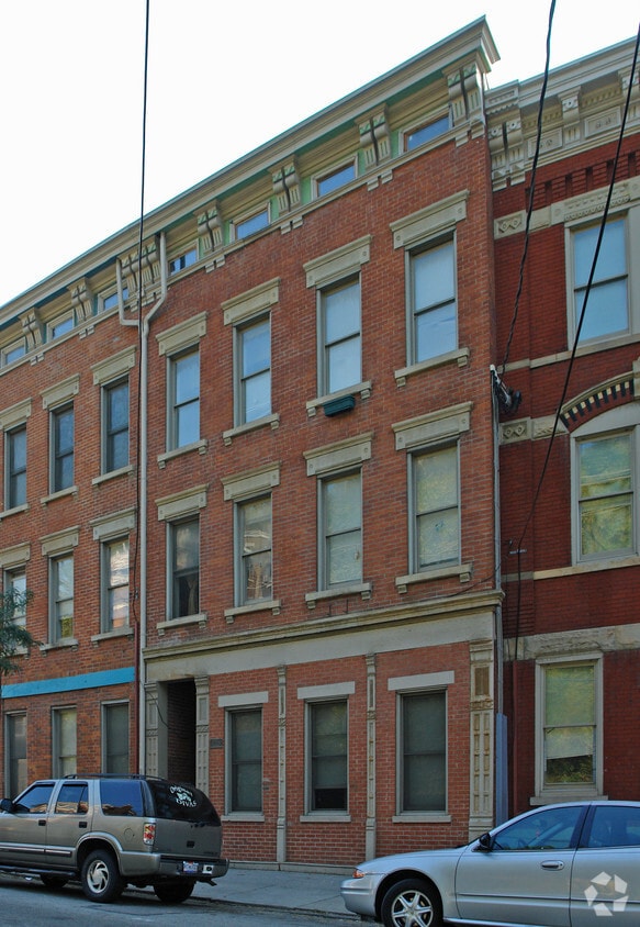 Foto principal - 726 State Ave