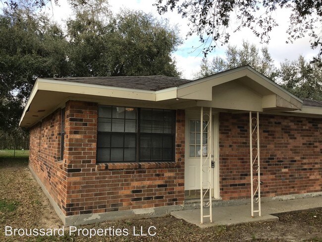 Foto del edificio - 3 br, 1 bath House - 328 Bradford Drive