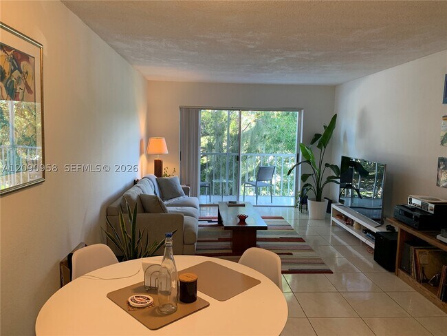 Foto del edificio - 12290 NE 11th Ct