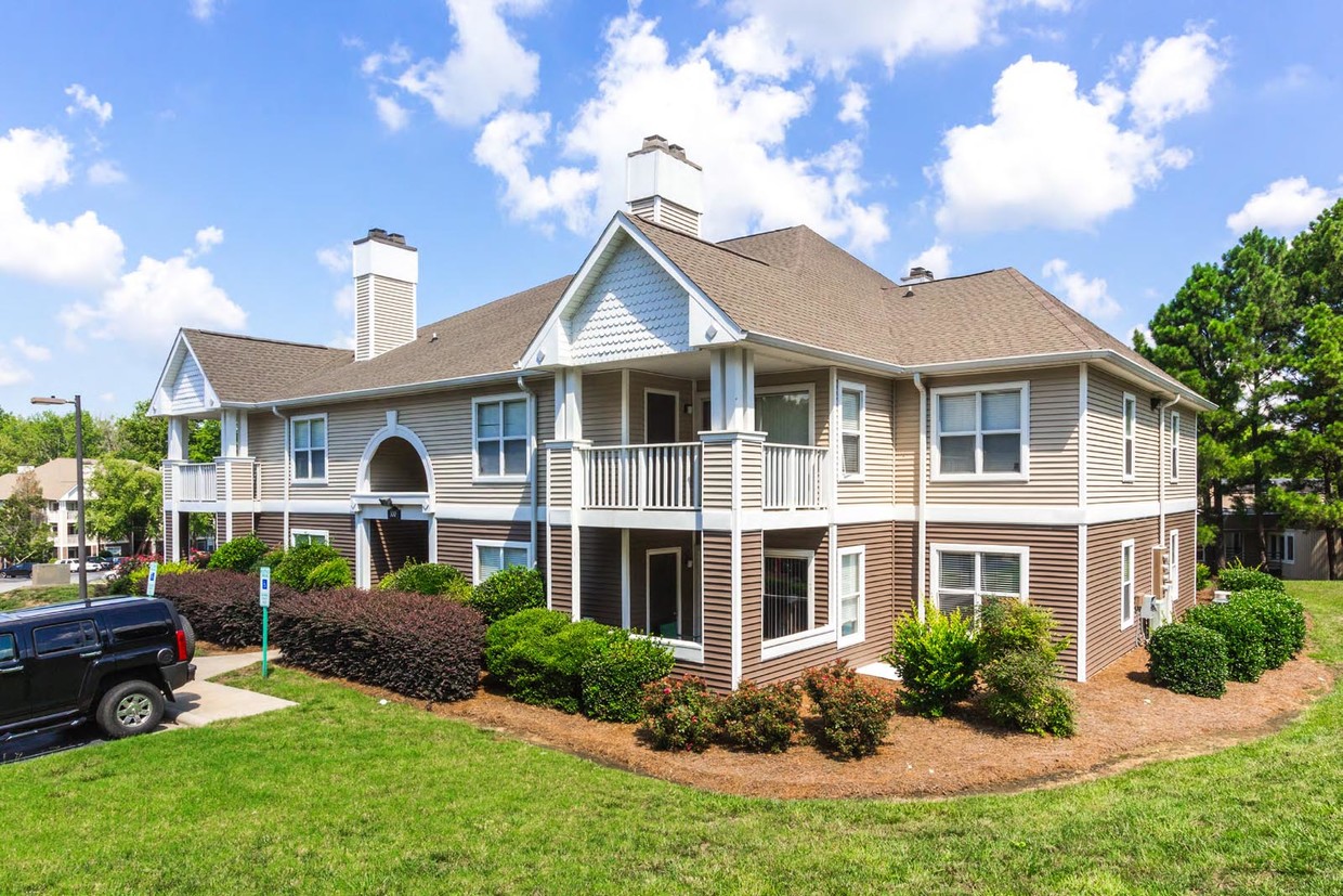 mallard-creek-apartments-charlotte-nc-apartments