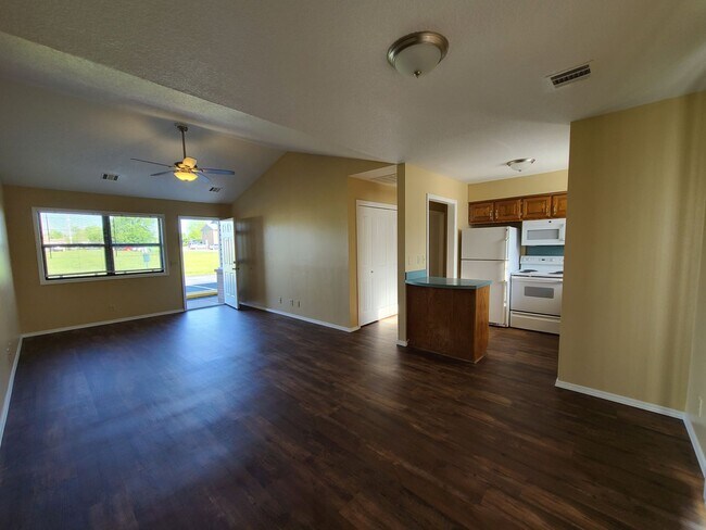 Foto del edificio - Large One Bedroom