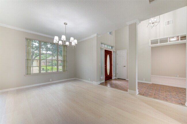 Building Photo - 11706 Canyon Breeze Dr