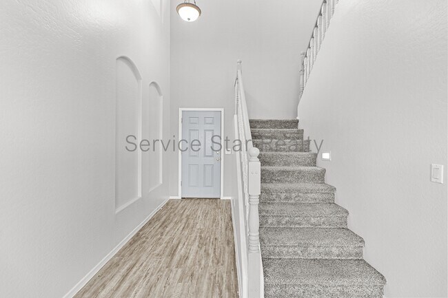 Foto del edificio - 29767 W Indianola Ave