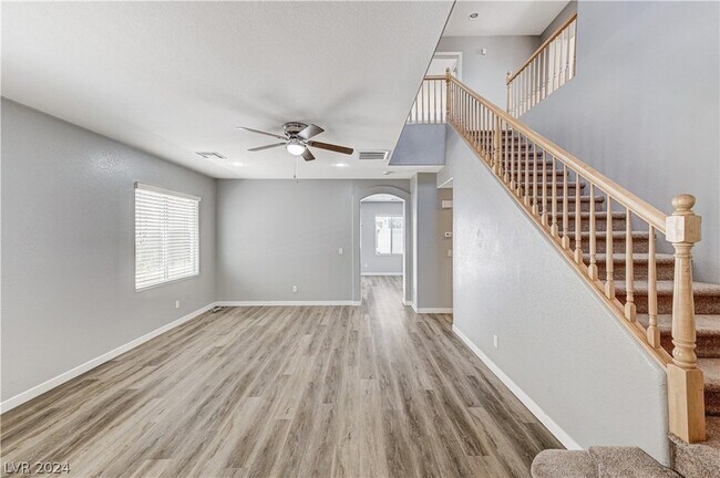 Building Photo - 9174 W Brilliant Prairie Ct