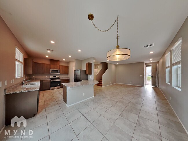 Building Photo - 6643 Velletri St.