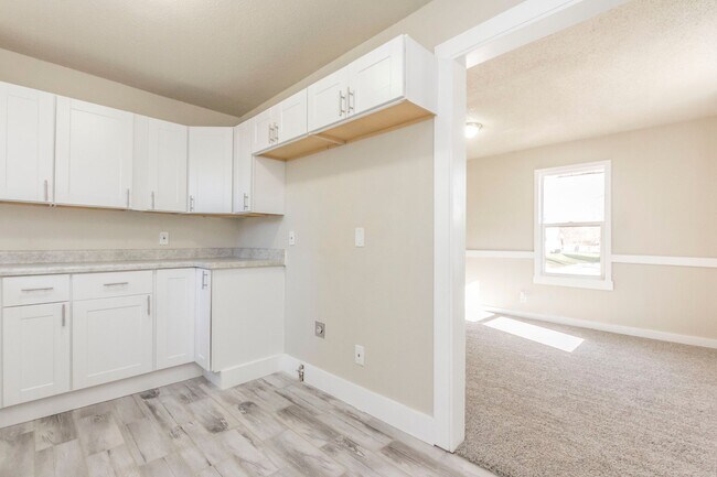 Foto del edificio - 2-Bedroom, 1-Bathroom Home for Rent