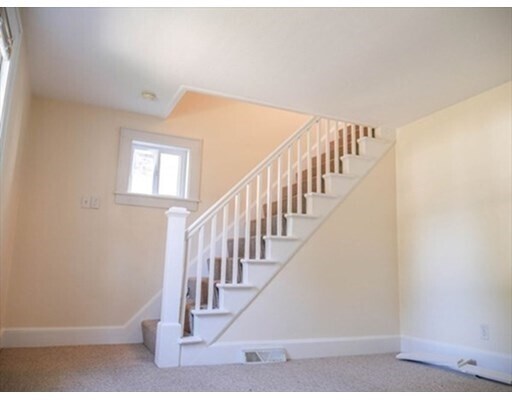 Building Photo - 41 Angeline St