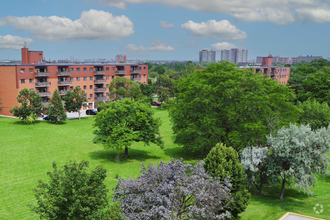 Building Photo - West Park Village Apartments