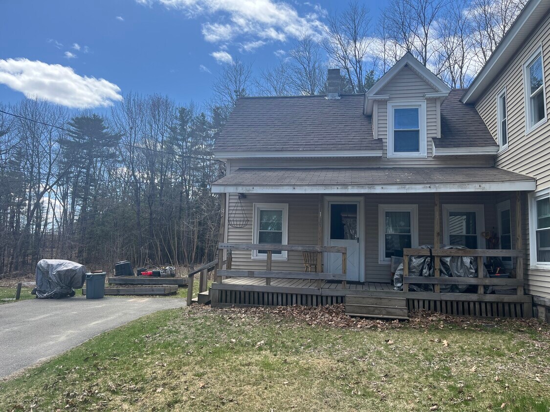 Front, more pics to come - 34 Summer St