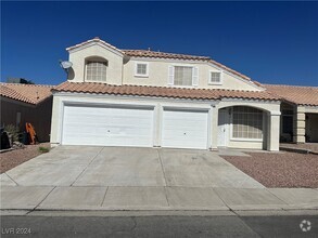 Building Photo - 846 Zinnia Cir